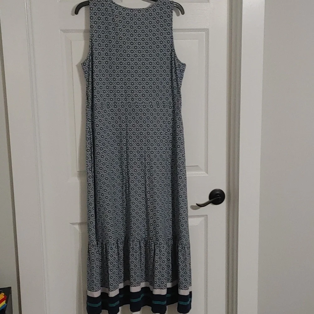 Lands' End Blue Patterned Sleeveless Maxi Dress with Tiered Hem & Pockets Sz LP - Picture 6 of 7